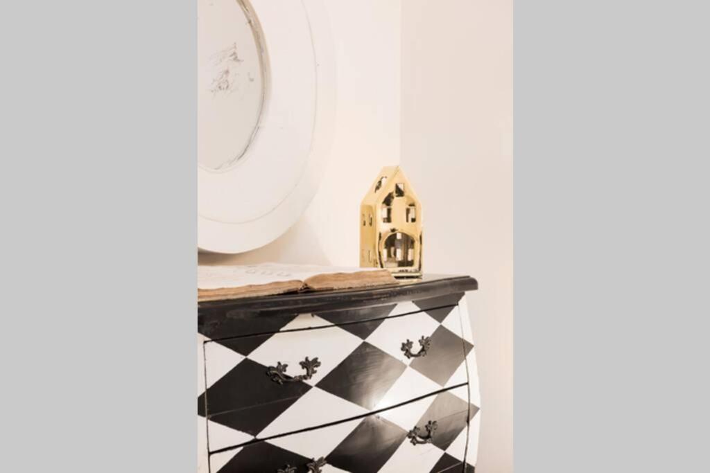 Lovely Colosseum Loft Apartment Rome Luaran gambar