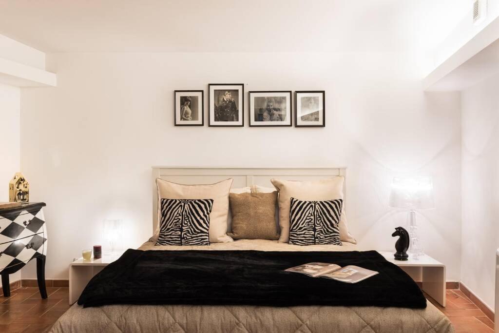 Lovely Colosseum Loft Apartment Rome Luaran gambar